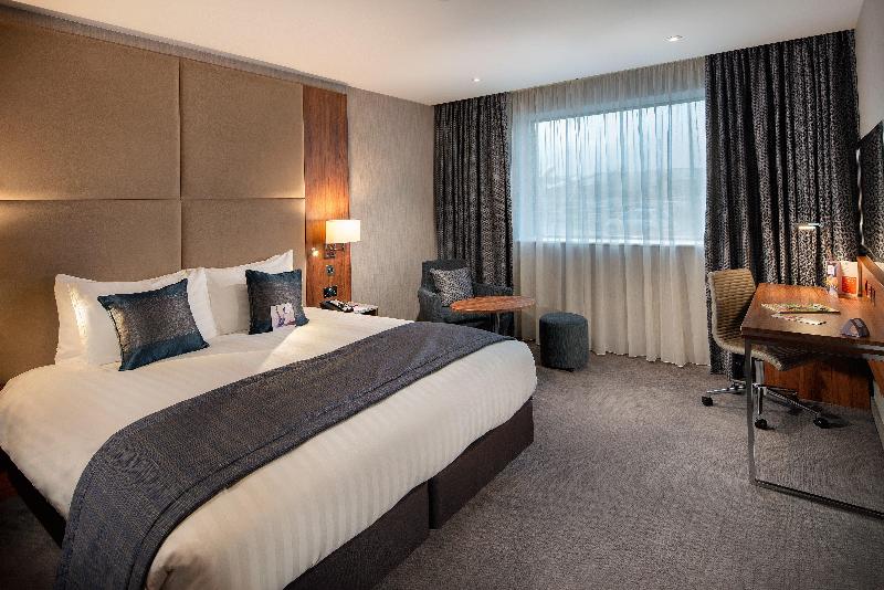 Crowne Plaza London Heathrow T4 image