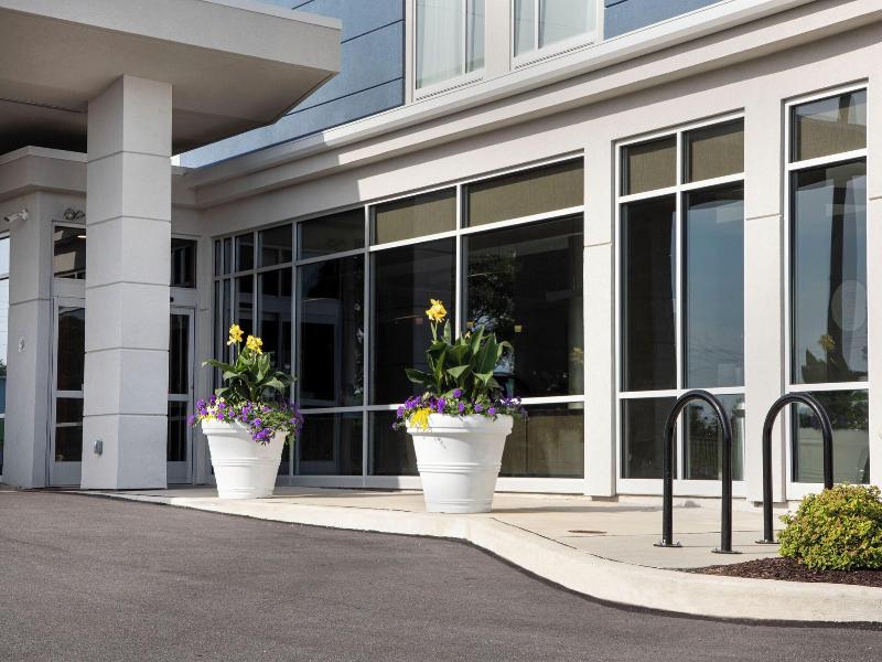 SpringHill Suites Newark Downtown image