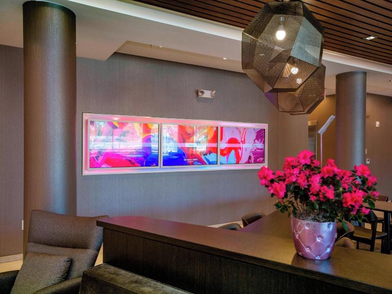 SpringHill Suites Newark Downtown image