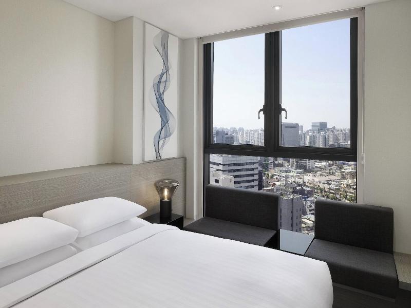 Fairfield by Marriott Seoul image