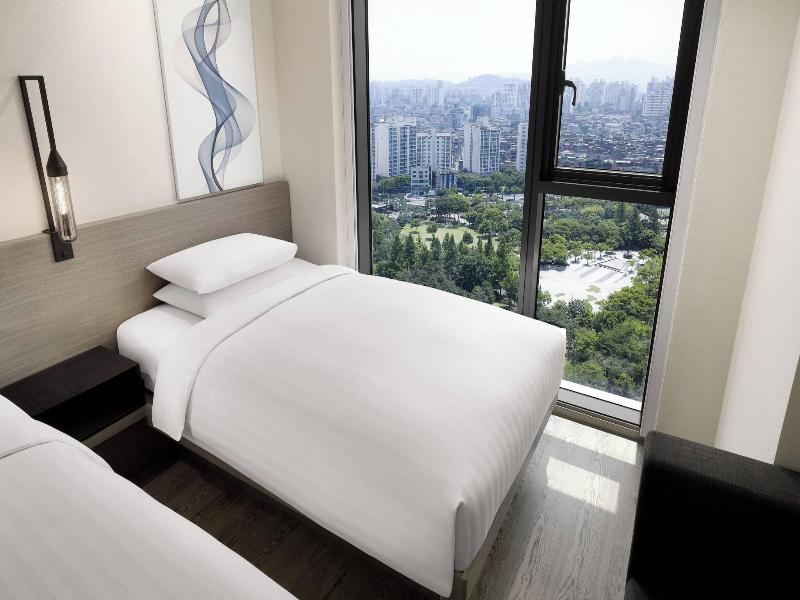 Fairfield by Marriott Seoul image
