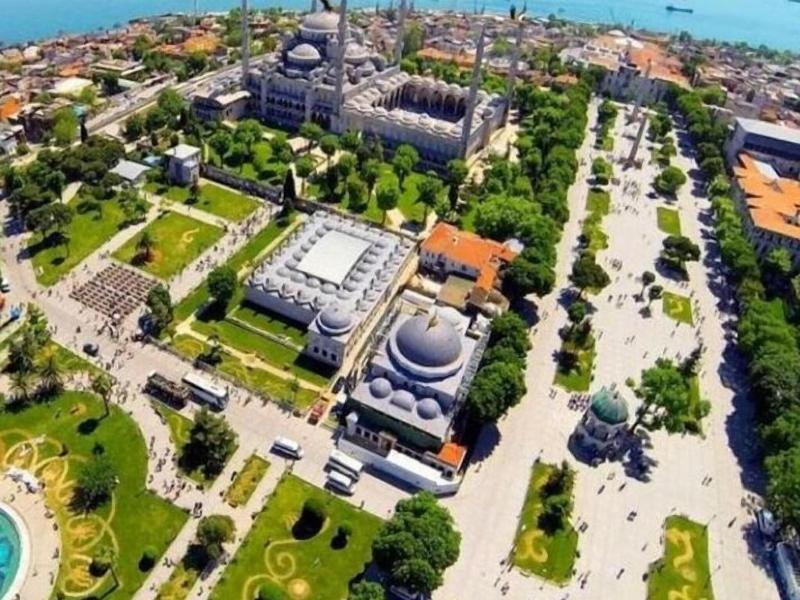 Queens Land istanbul image