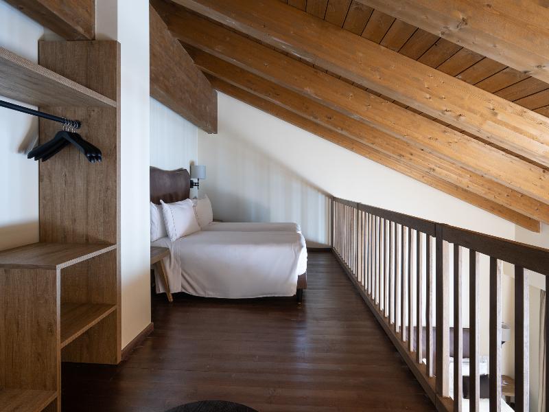 Grand Hotel Courmayeur Mont Blanc image