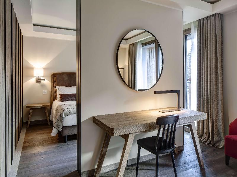Grand Hotel Courmayeur Mont Blanc image