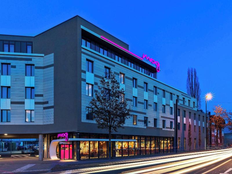 Moxy Duesseldorf South image