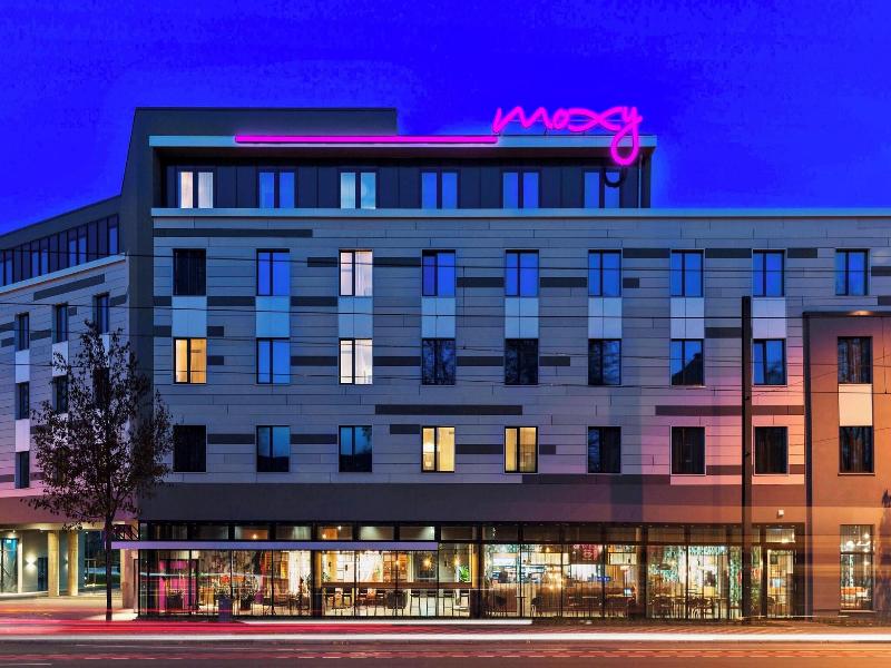 Moxy Duesseldorf South image