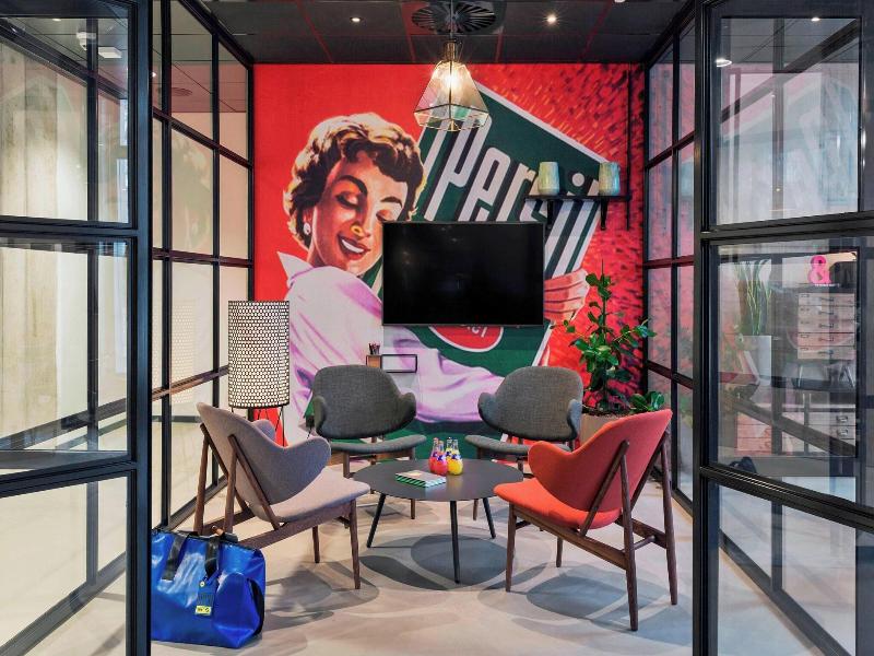 Moxy Duesseldorf South image