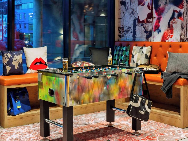 Moxy Duesseldorf South image