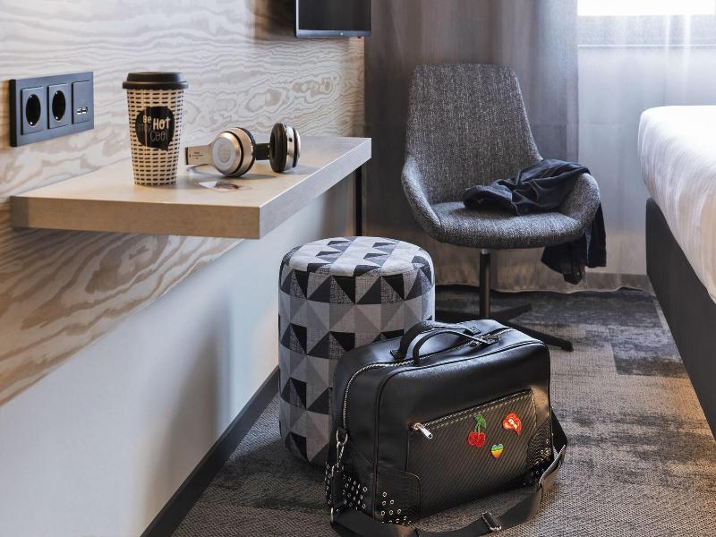 Moxy Duesseldorf South image