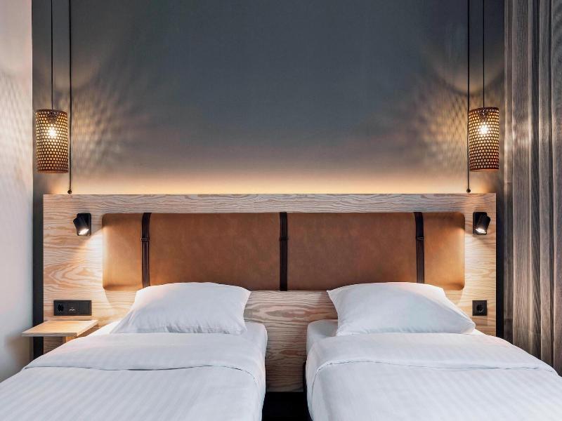 Moxy Duesseldorf South image