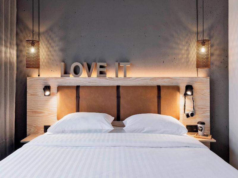 Moxy Duesseldorf South image
