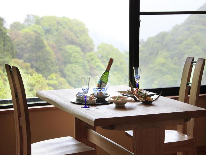 Shikanoyu Hotel image