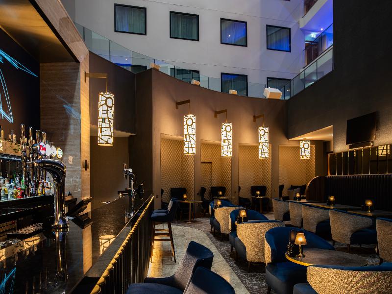 Holiday Inn Express London Heathrow T4 image
