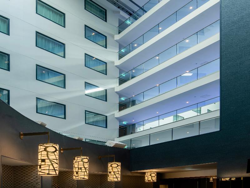 Holiday Inn Express London Heathrow T4 image