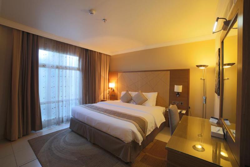 Golden Tulip Hotel Buraidah Al Qassim — view
