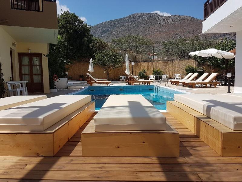 Sirocco Apartments image