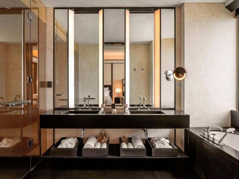 Bulgari Hotel Shanghai image