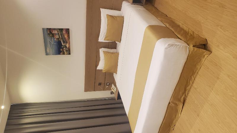 Aldar Hotel image