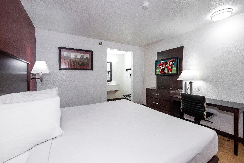 Bed room