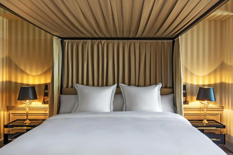 De Berri Champs Elysées, A Luxury Collection Hotel image