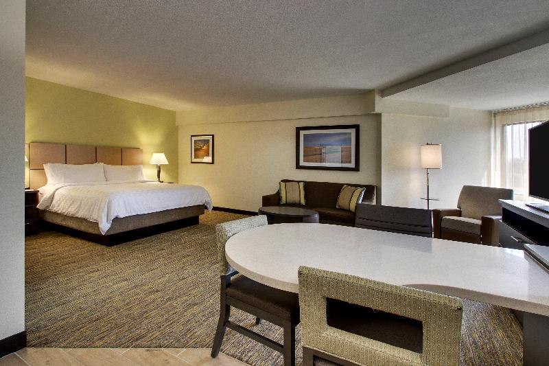 Candlewood Suites Wichita East — photo 63