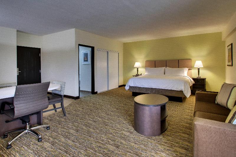 Candlewood Suites Wichita East — photo 12