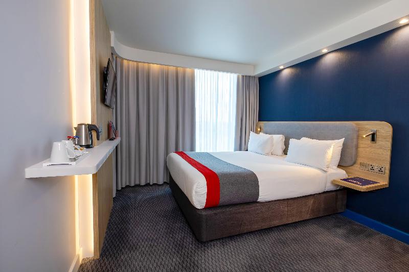 Holiday Inn Express Manchester - Trafford City image