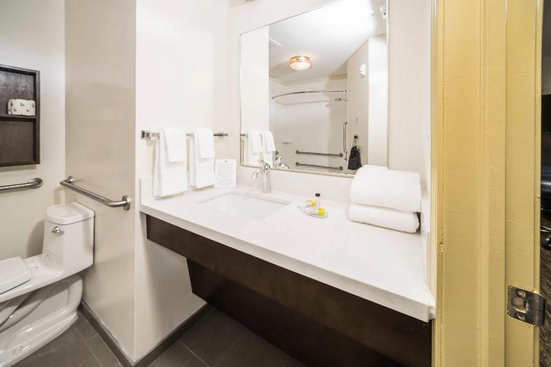 Candlewood Suites Fort Walton Beach - Hurlburt image