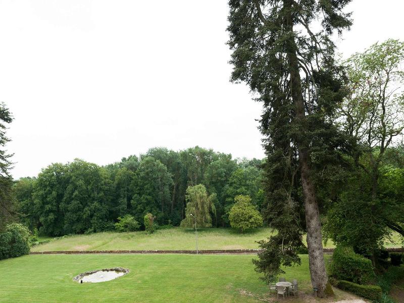 Château de Perreux, The Originals Collection image