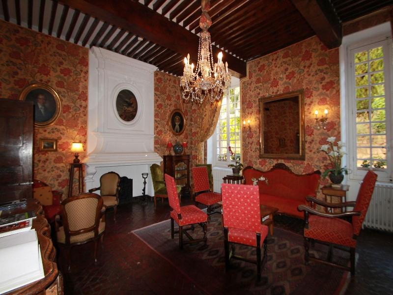 Hostellerie Le Beffroi, The Originals Relais image