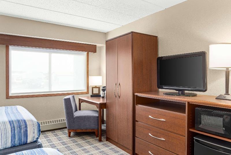 Americinn By Wyndham Roseau image