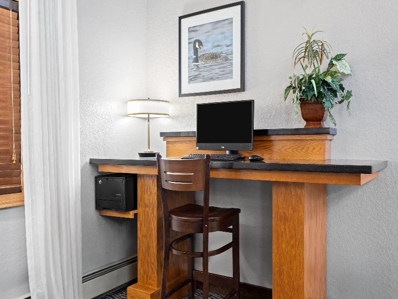 Americinn By Wyndham Roseau image
