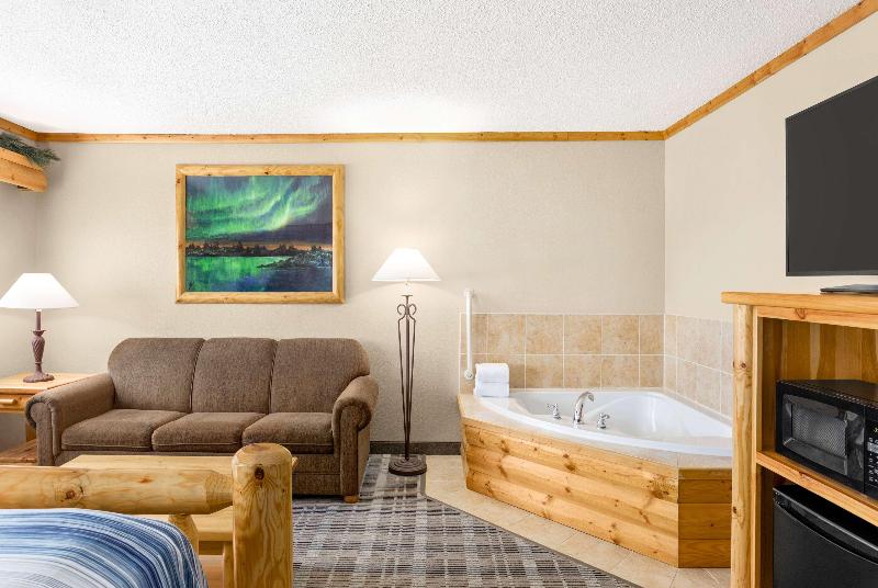 Americinn By Wyndham Roseau image