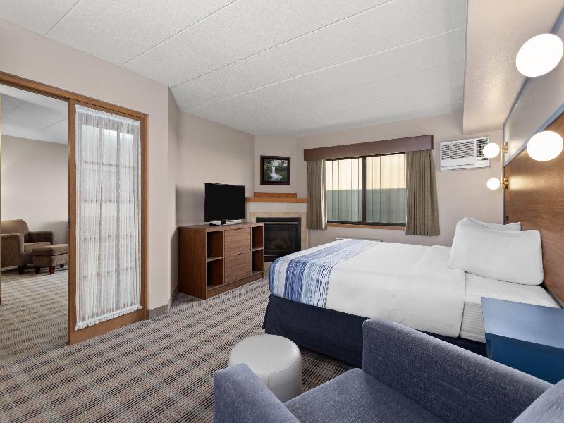 Americinn By Wyndham Roseau image