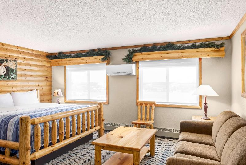 Americinn By Wyndham Roseau image