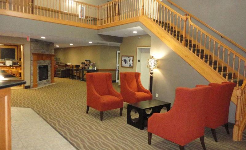 AmericInn by Wyndham Pella image