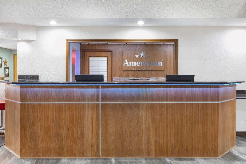 AmericInn by Wyndham Pella image