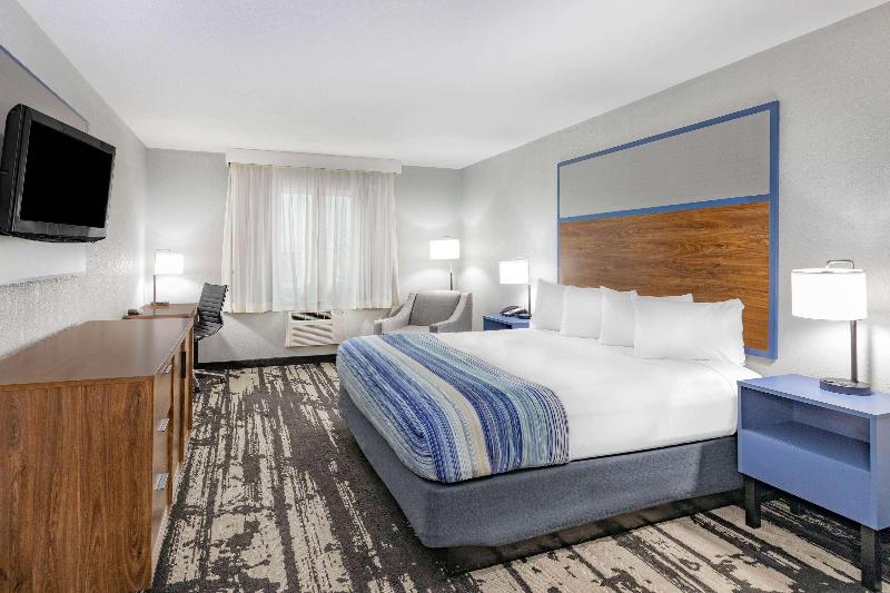 AmericInn by Wyndham Pella image