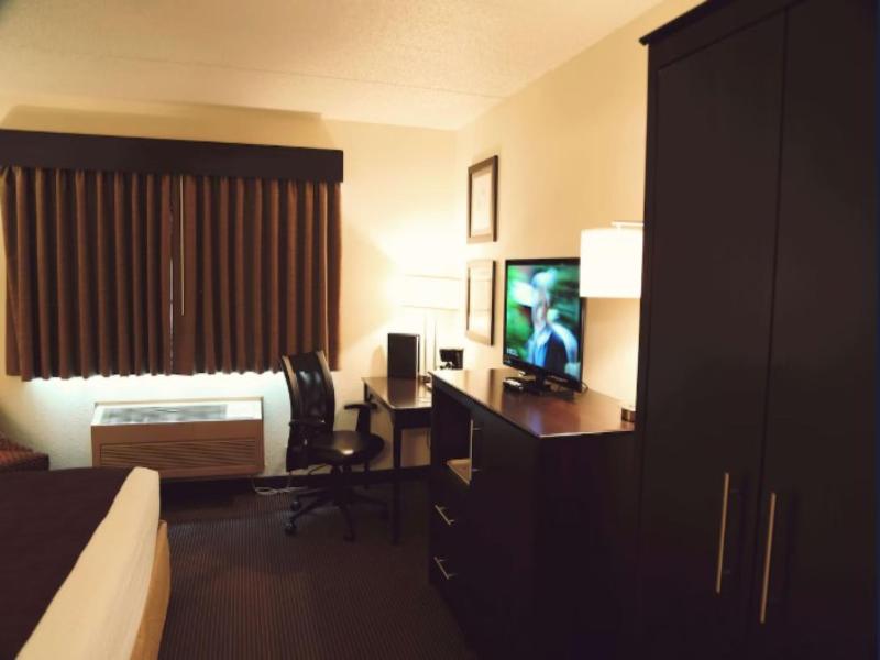 AmericInn by Wyndham Wadena image