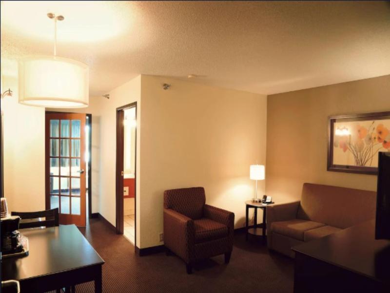 AmericInn by Wyndham Wadena image 10