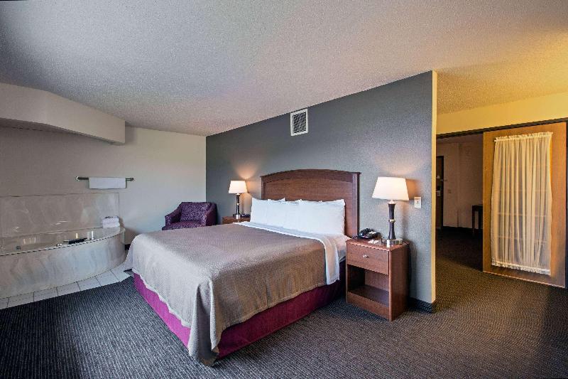 Americinn By Wyndham Grundy Center image