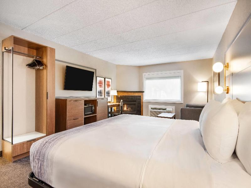 AmericInn by Wyndham St. Peter image
