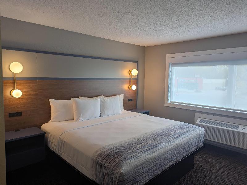 AmericInn by Wyndham St. Peter image
