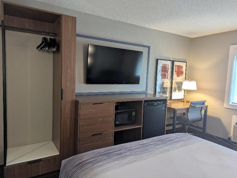 AmericInn by Wyndham St. Peter image