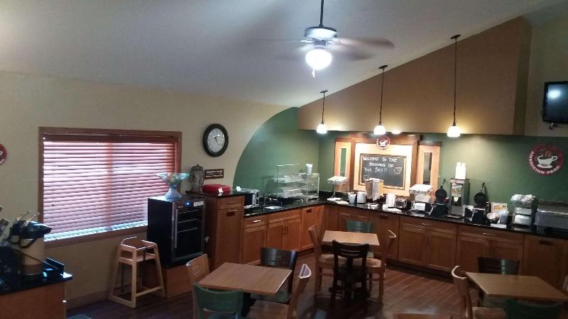 AmericInn by Wyndham Kewanee image