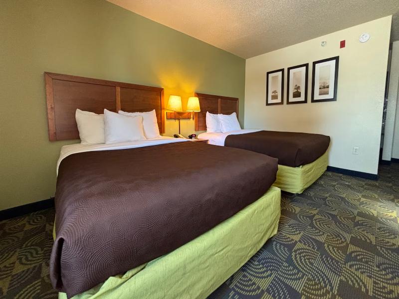 AmericInn by Wyndham Kewanee image