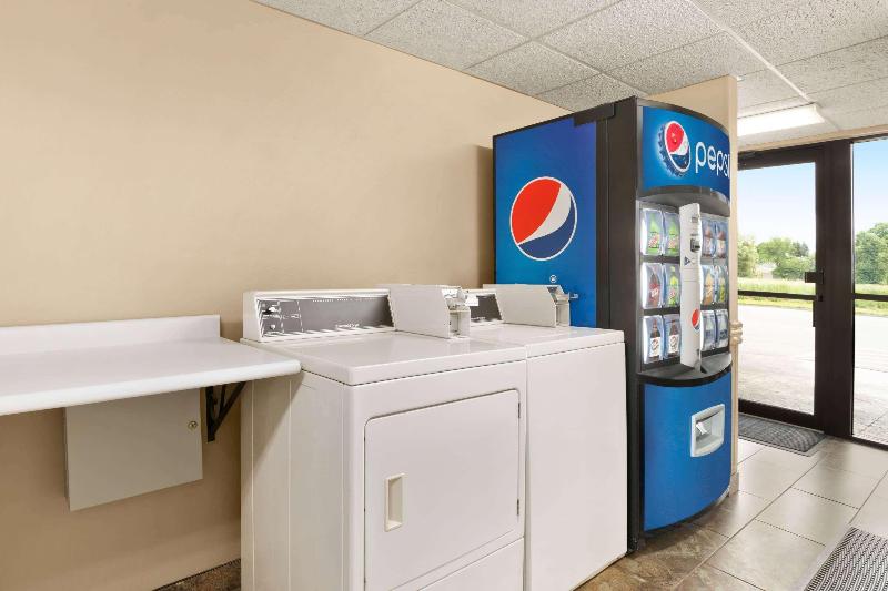 AmericInn by Wyndham Virginia image