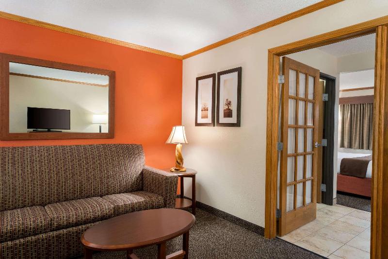 AmericInn by Wyndham Virginia image