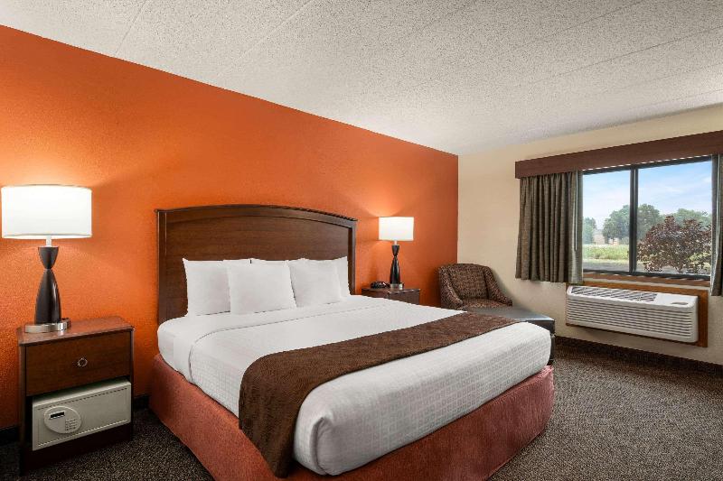 AmericInn by Wyndham Virginia image