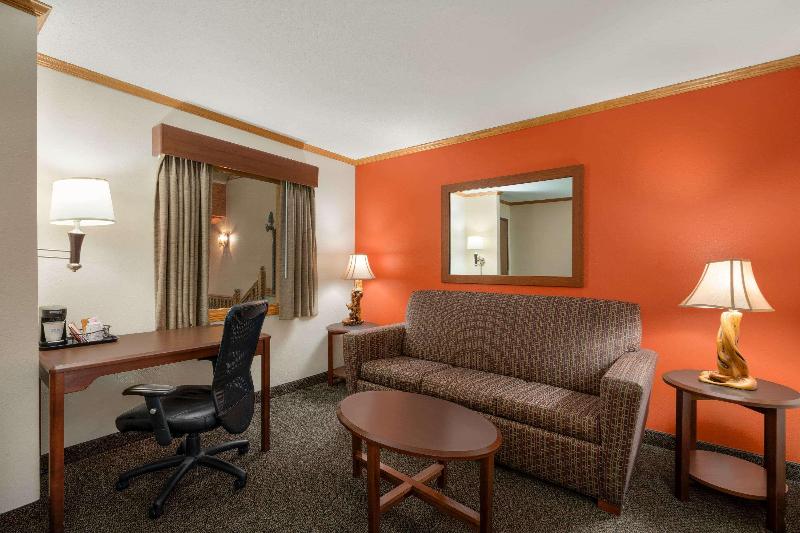 AmericInn by Wyndham Virginia image